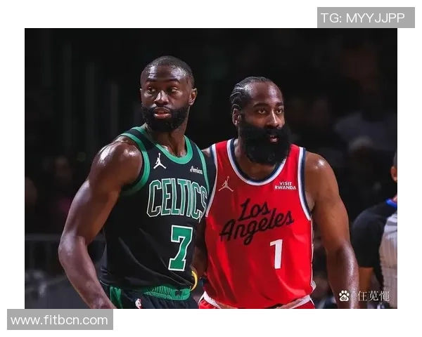 凯尔特人回顾镜头中那一幕温情时刻让人潸然泪下